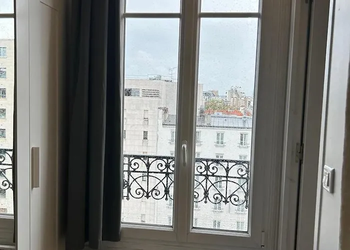 Sunshine Near Eiffel Tower Paris